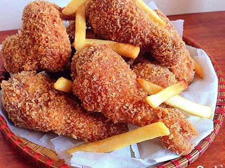 Tự làm gà rán tại gia thơm ngon vàng giòn chẳng kém KFC