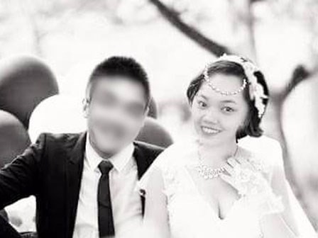 Chú rể qua đời vì tai nạn giao thông, cô dâu vẫn tổ chức đám cưới một mình