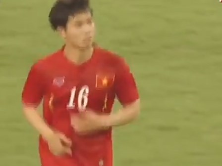 Màn trình diễn ấn tượng của Công Phượng tại sân Mỹ Đình