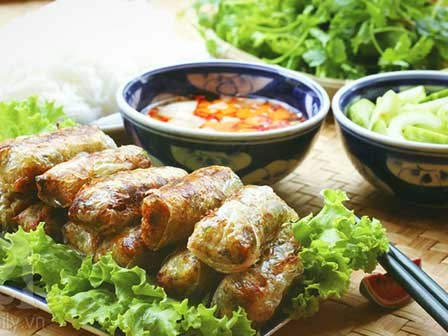 Làm bún nem chuẩn kiểu Hà Nội không khó tí nào!