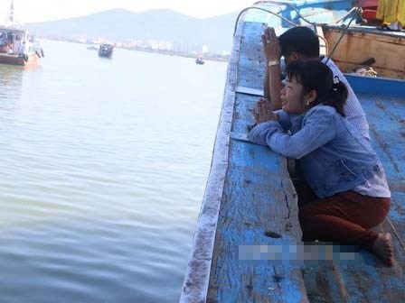 2 chị em tử vong khi tàu chìm: Phần thưởng học sinh giỏi thành chuyến đi tử thần