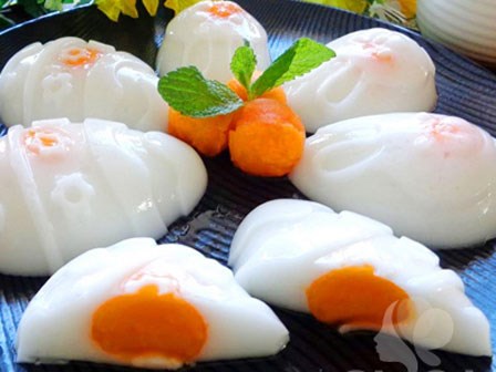 Thạch trứng lạ miệng lại mát lạnh, ai cũng thích thú