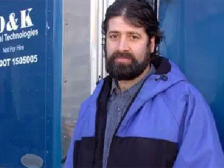 Mỹ chấn động vụ người đàn ông sống cùng 10 bé gái