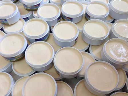 Bác sĩ “vạch mặt” hóa chất cực độc trong kem tẩy trắng da