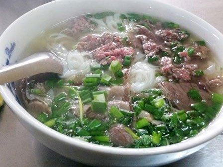 Ham ăn thịt tái, nhiều người phát hoảng vì 