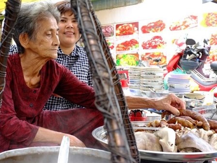 5 quán bình dân siêu nổi tiếng ở quận trung tâm nhất Sài thành