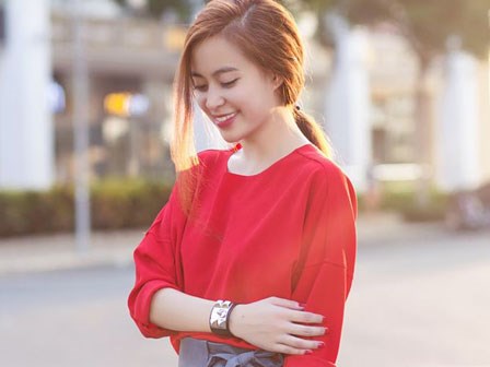 Sao Việt tuần qua: Hoàng Thuỳ Linh mặc gì cũng xinh yêu!