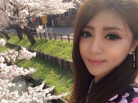 Hành động bất ngờ của chồng khi phát hiện cô vợ xinh đẹp bị ung thư