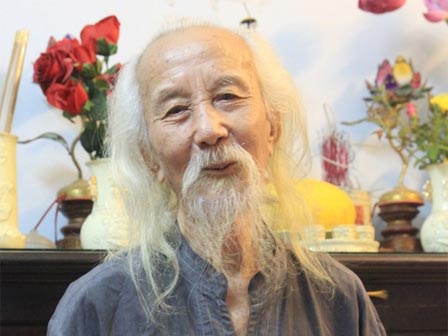 Ngôi nhà bình yên, rợp bóng cây của nghệ sĩ xuất hiện trên ảnh thờ nhiều nhất Việt Nam-20