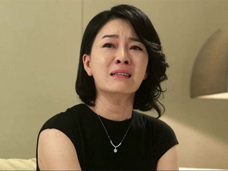 Tôi vừa cưới được 1 tuần, người ta đã vác bụng bầu đến bắt đền