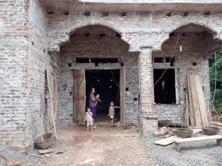 Cha xuống tay chém chết con trai: Nỗi đau của những người ở lại