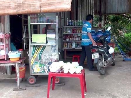 Vụ trao nhầm con ở Bình Phước: 'Vợ tôi đang mang bầu, trả lại con sợ bị sốc'