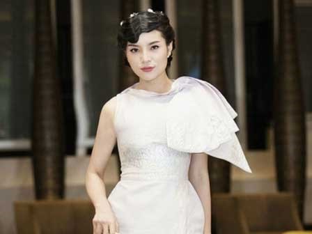 Kỳ Duyên, Chi Pu dẫn đầu danh sách sao mặc xấu vì trang phục già nua lạc điệu