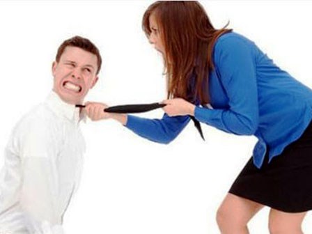 Tiếng “khóc” của những ông chồng bị vợ hành