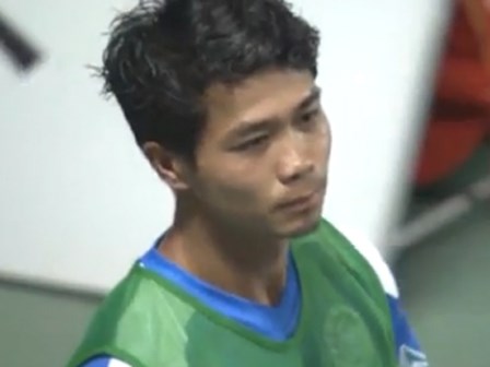 Màn diễn của Công Phượng trong lần đầu đá chính tại J.League 2