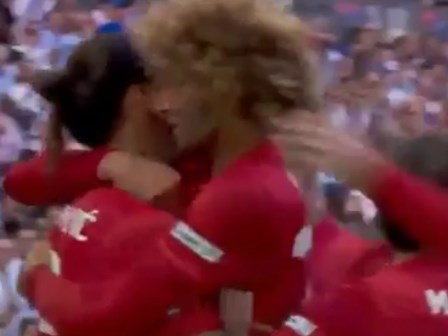 Ibrahimovic “nổ súng”, M.U đoạt Siêu cúp Anh