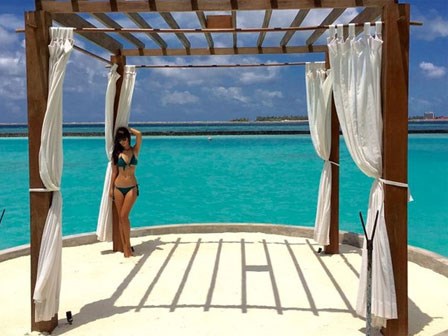 Tuần trăng mật ở Maldives của siêu mẫu Hà Anh