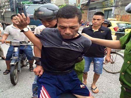Phút đối mặt với kẻ sát nhân trong vụ con rể giết mẹ vợ và em vợ