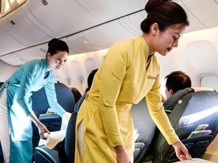 Chưa thấy IPhone, khách VIP tát