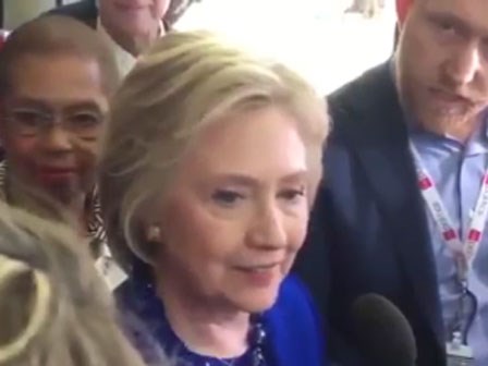 Rò rỉ bằng chứng Hillary mắc bệnh nặng
