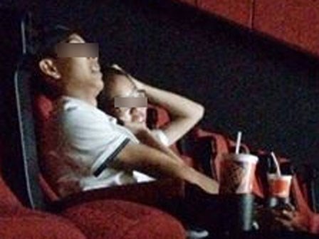 Đôi bạn trẻ vô duyên và những 