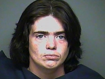 Mẹ bỏ con mới sinh vào tủ lạnh đến chết