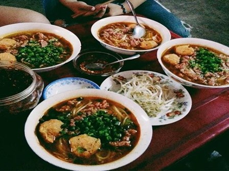Kinh nghiệm vi vu Huế, Đà Nẵng, Hội An 4 ngày 