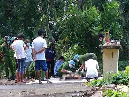 Vật nhọn lạ trong thi thể chủ tiệm cửa sắt ở Sóc Trăng