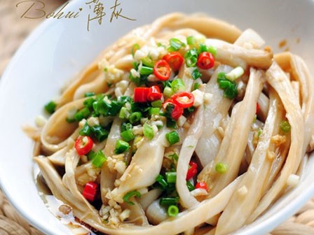 3 bước làm nấm trộn chua ngọt lạ miệng ăn mãi không chán