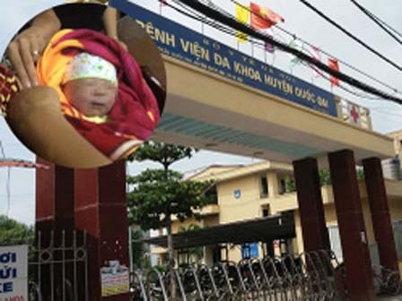 Vụ người nhà đưa xác trẻ sơ sinh đặt lên bàn giám đốc BV: “Chúng tôi chỉ biết ngồi nghe”