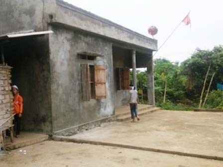 Khó khăn chồng chất của gia đình chồng giết vợ ở Hòa Bình