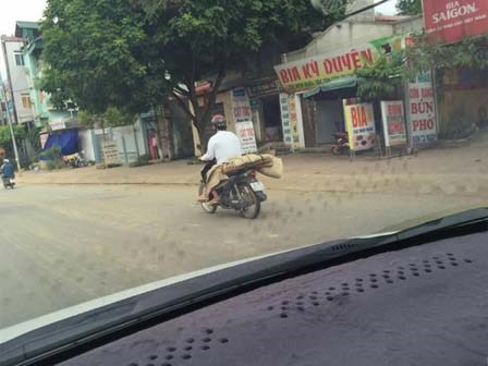 Vụ xác chết cuốn chiếu trên xe máy: Bệnh nhân còn sống khi rời viện, đi được 30km mới tử vong