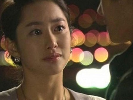 Đàn bà hy sinh và cam chịu chỉ khiến đàn ông càng ngoại tình