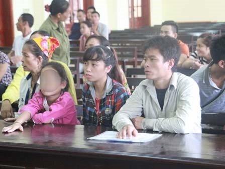 Vừa cưới vợ, thanh niên đã hóa