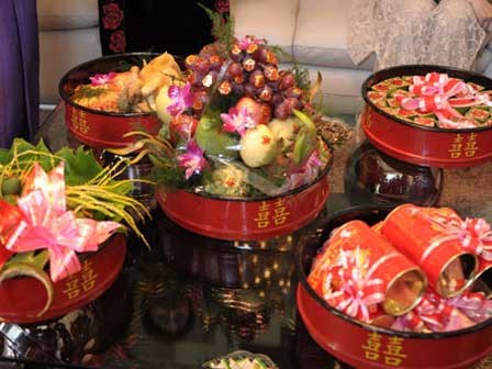 Giận tím mặt vì lễ ăn hỏi toàn vàng giả của nhà trai