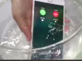 Thử nghiệm khả năng chống nước của iPhone 7 Plus