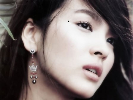 Sở hữu nốt ruồi ở 4 vị trí này, bạn hẳn là người có “số đào hoa”