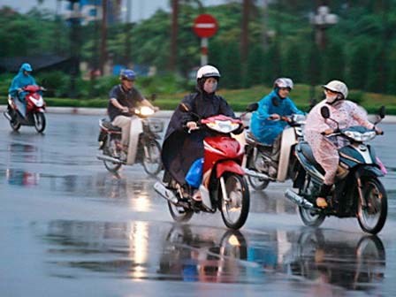 Miền Bắc giảm nhiệt, nhiều nơi mưa dông