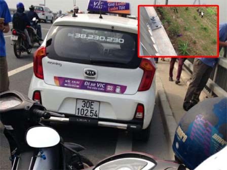 Tài xế taxi chết bất thường ở chân cầu Nhật Tân