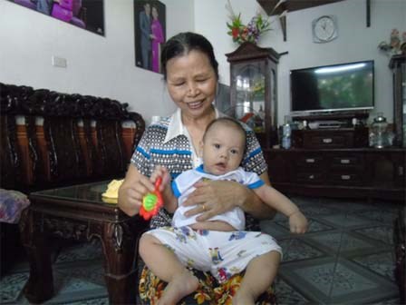 Kỳ diệu em bé chào đời khi mẹ chết lâm sàng do TNGT