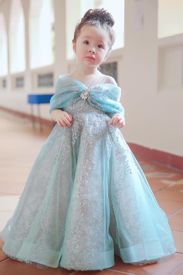 Bé Cadie Mộc Trà chào đời vào tháng 8/2014.