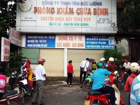 Cô gái 18 tuổi tố bị bác sĩ hiếp dâm trong lúc khám phụ khoa