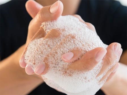 5 thói quen tuy nhỏ nhưng có thể hủy hoại sức khỏe của bạn một cách không thể ngờ