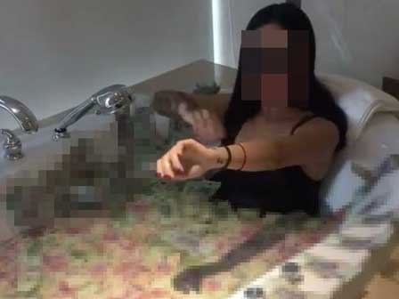 Dùng hơn 1 tỷ đồng để tắm, cô gái Sài Gòn gây bão mạng