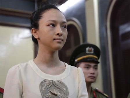 HH Phương Nga khai bản ‘hợp đồng tình ái': Vợ đại gia sốc