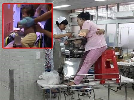 Máy xay thịt hay cỗ máy