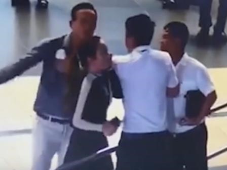 Sa thải thanh tra giao thông hành hung nữ nhân viên hàng không