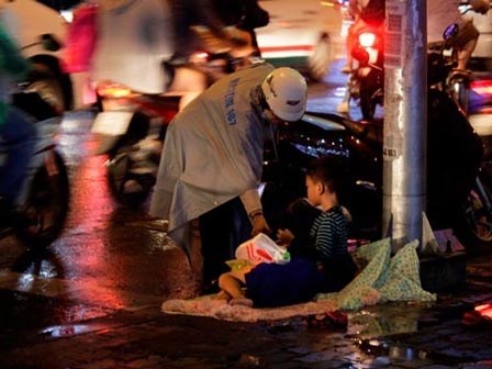 “Kỹ nghệ” ăn xin