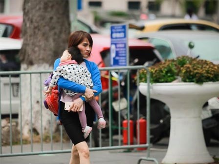 Không khí lạnh tiếp tục tăng cường, Hà Nội mưa lạnh 18 độ