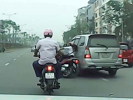 Xác định danh tính chủ xe Innova gây tai nạn trên đường Võ Chí Công